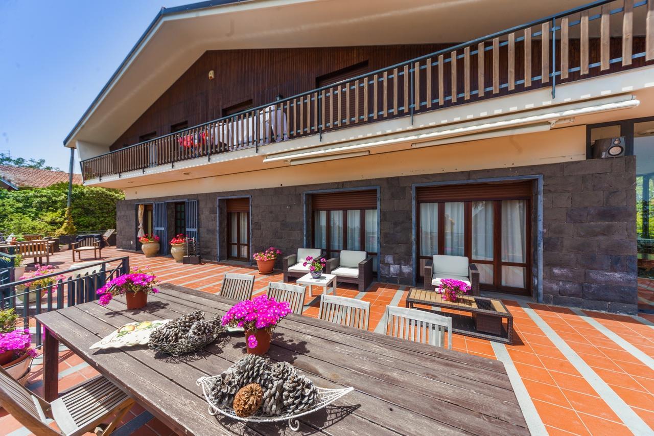 Etna Hut Bed and Breakfast Nicolosi Buitenkant foto